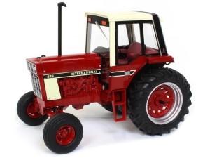 Markeplace : Tracteur IH 886 National Farm Toy Show  - ERTL - 1:16