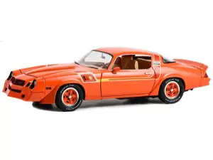 Marketplace : CHEVROLET Camaro Z28 1980 orange GENERAL MOTORS - Greenlight - 1:18