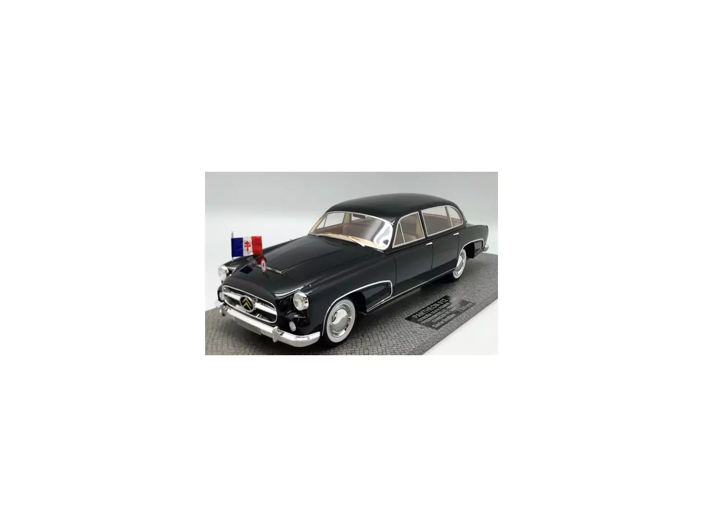 Marketplace : CITROEN 15-6 H Franay 1955 PRESIDENTIELLE – René COTY et Charles de GAULLE – Limitée à 200 ex. - Pantheon - 1:18