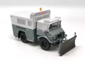 Martketplace : Mercedes Unimog 406 Police 1987 - PERFEX - 1:43 |Piè...