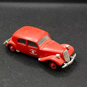 Citroën 15 six Pompiers - 1939 - SOLIDO - 1/43