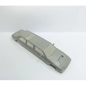 Kit incomplet : FERRARI 400 Limousine - Résine - 1:43 |Pièces et ki...